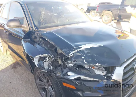 2018 Audi Q3 2.0T Premium/2.0T Sport Premium z USA, uszkodzony, nr VIN WA1BCCFS1JR026768